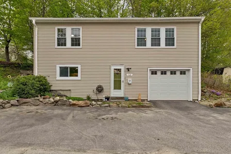 12 Watson Street Pittsfield NH 03263