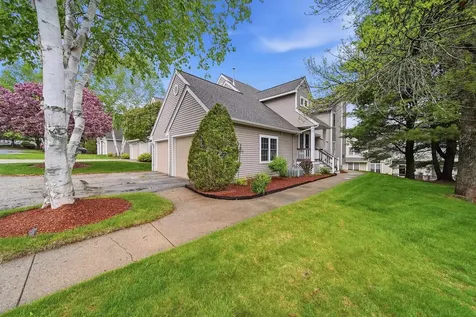 47 Reed Drive Bedford NH 03110