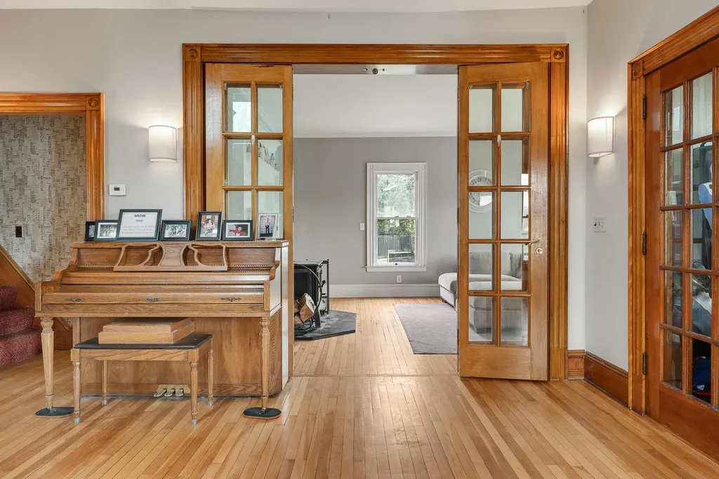 102 Orange Street Barre City VT 05641