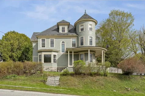 102 Orange Street Barre City VT 05641