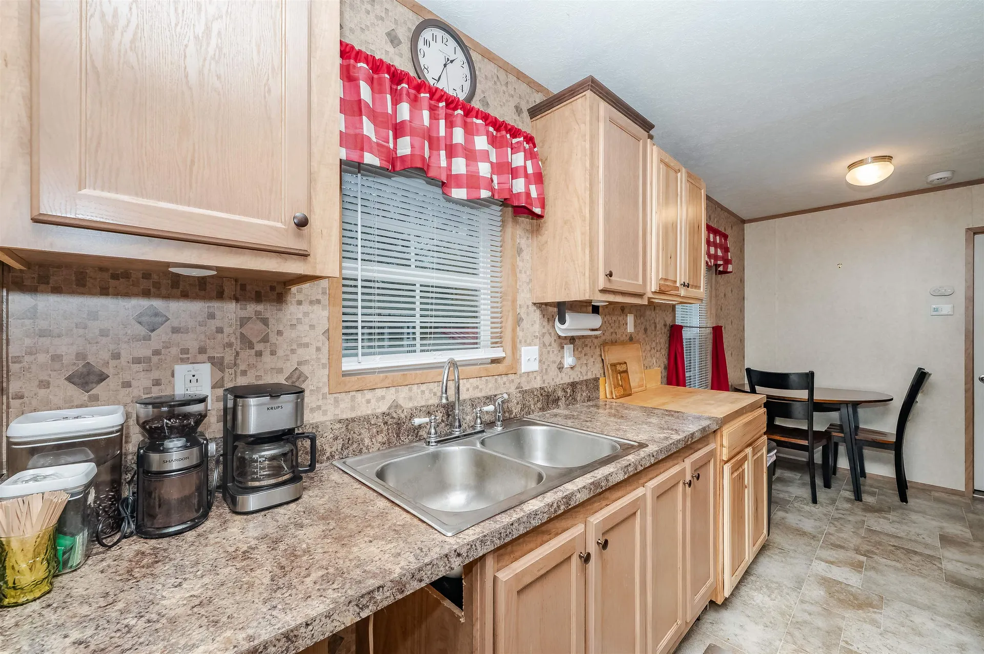 7 D'amours Avenue Rochester NH 03839