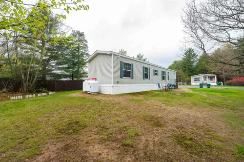 7 D'amours Avenue Rochester NH 03839