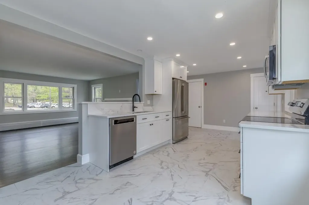 50 Piscataqua Road Dover NH 03820