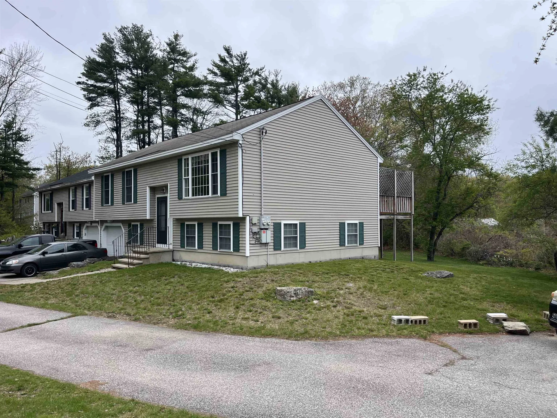 223 S Main Street Seabrook NH 03874