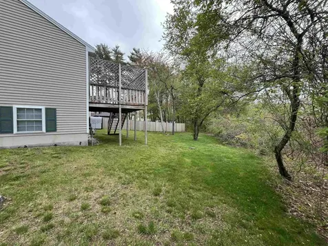 223 S Main Street Seabrook NH 03874