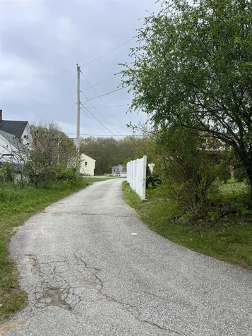 223 S Main Street Seabrook NH 03874