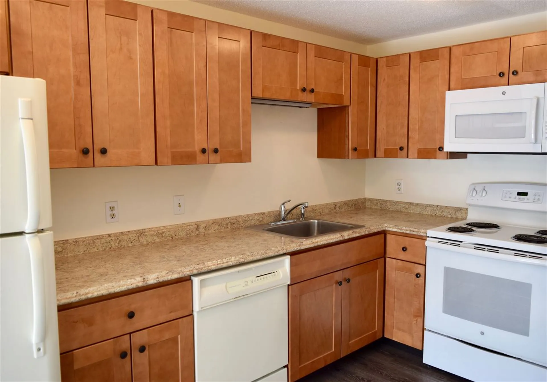 796 Court Street Keene NH 03431