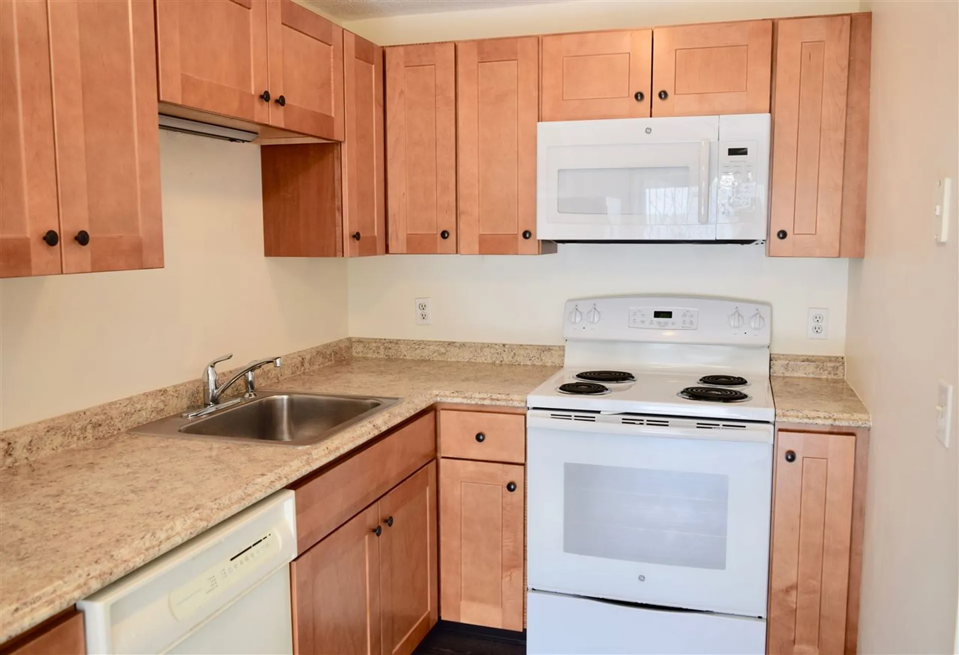 796 Court Street Keene NH 03431