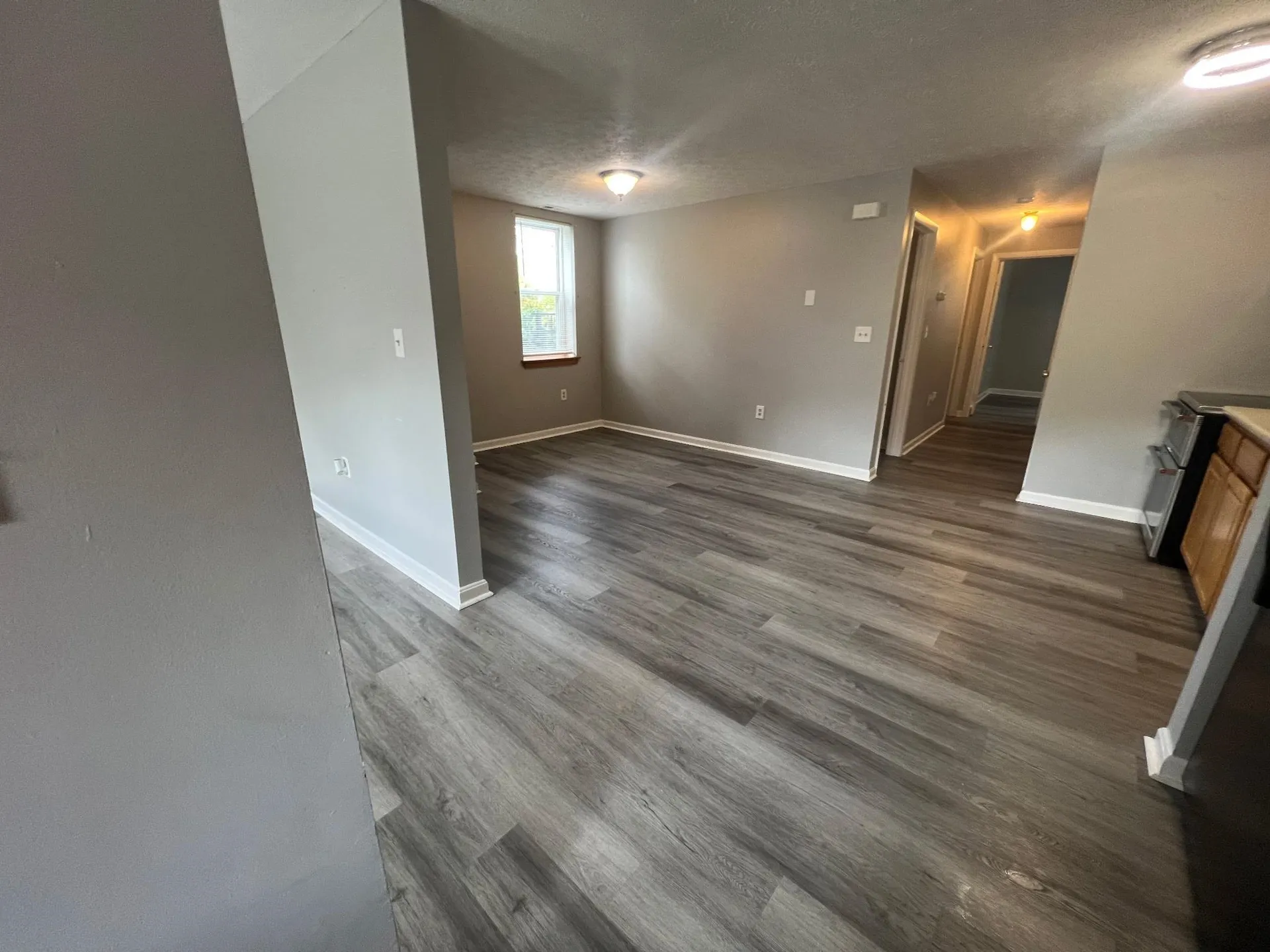 24 Ledge Street Nashua NH 03060
