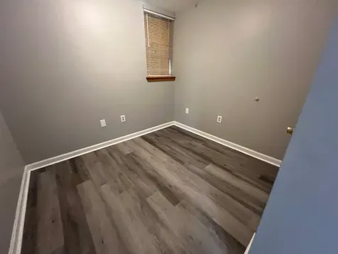 24 Ledge Street Nashua NH 03060