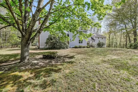 44 Brick Mill Road Bedford NH 03110