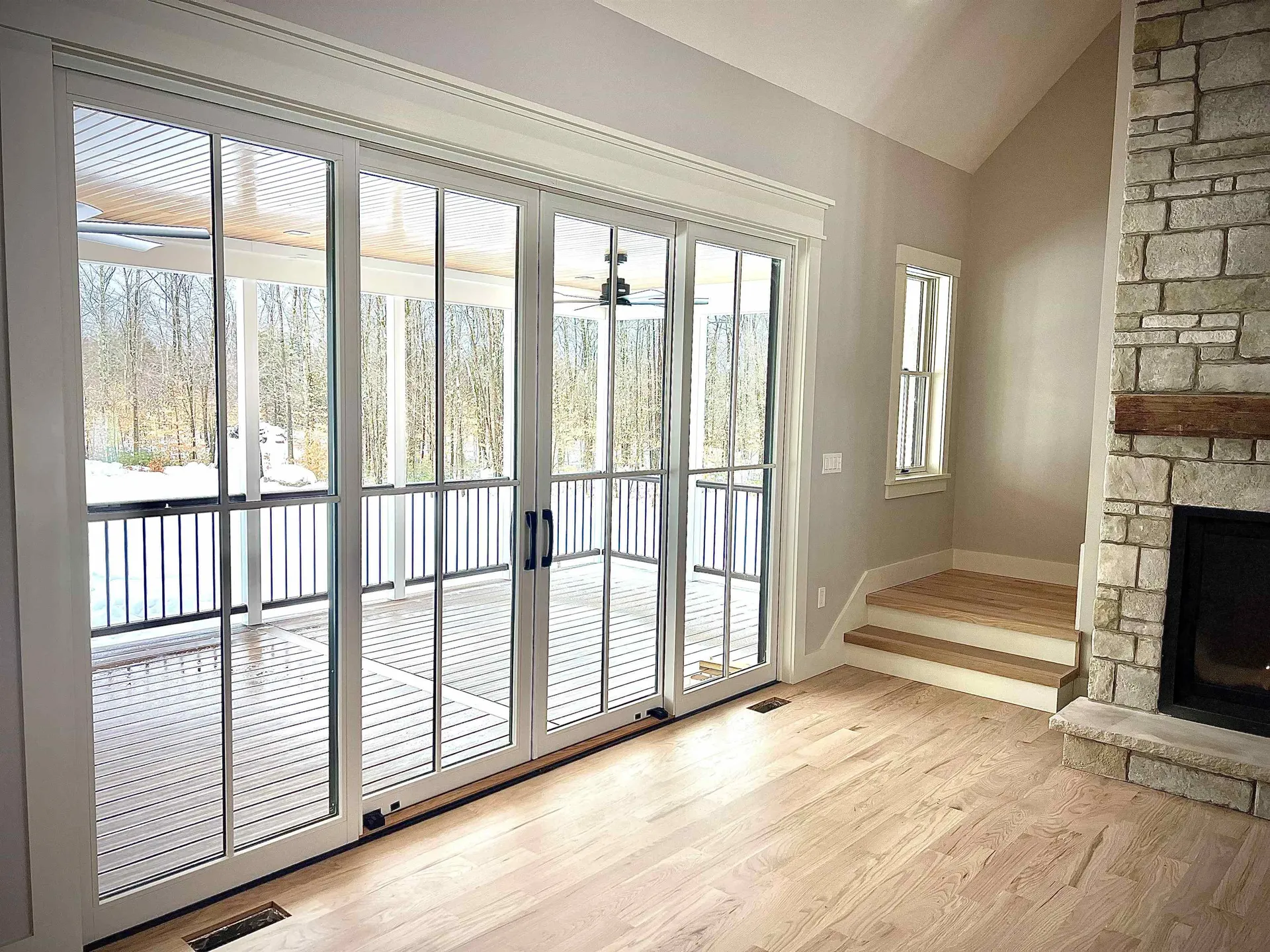 22 Hilliard Road Kensington NH 03833-5516