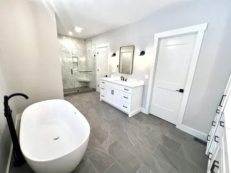 22 Hilliard Road Kensington NH 03833-5516