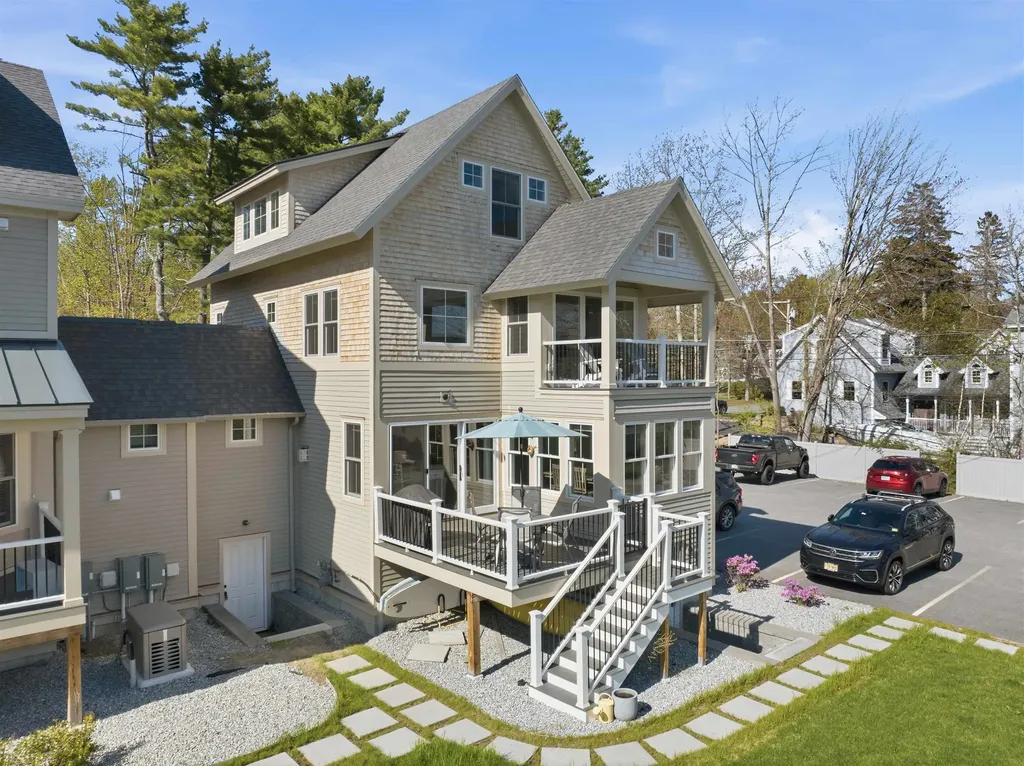 14-A Lake Shore Drive Moultonborough NH 03254
