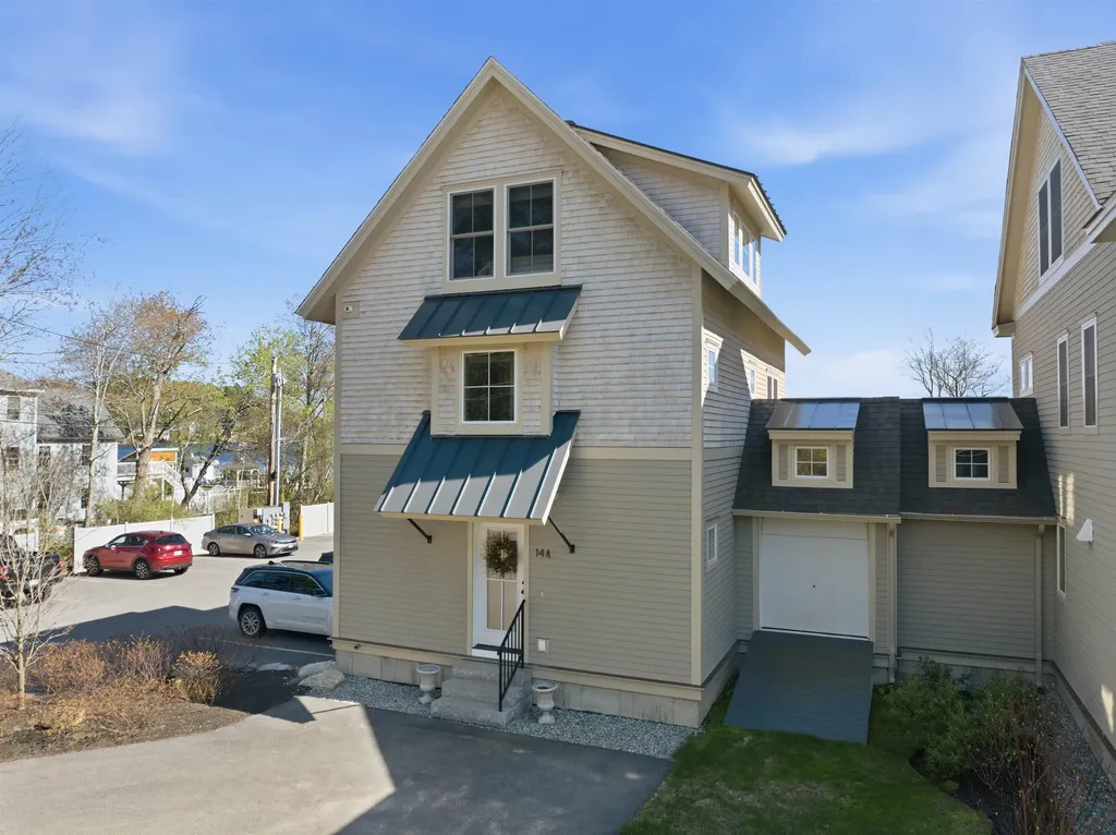 14-A Lake Shore Drive Moultonborough NH 03254