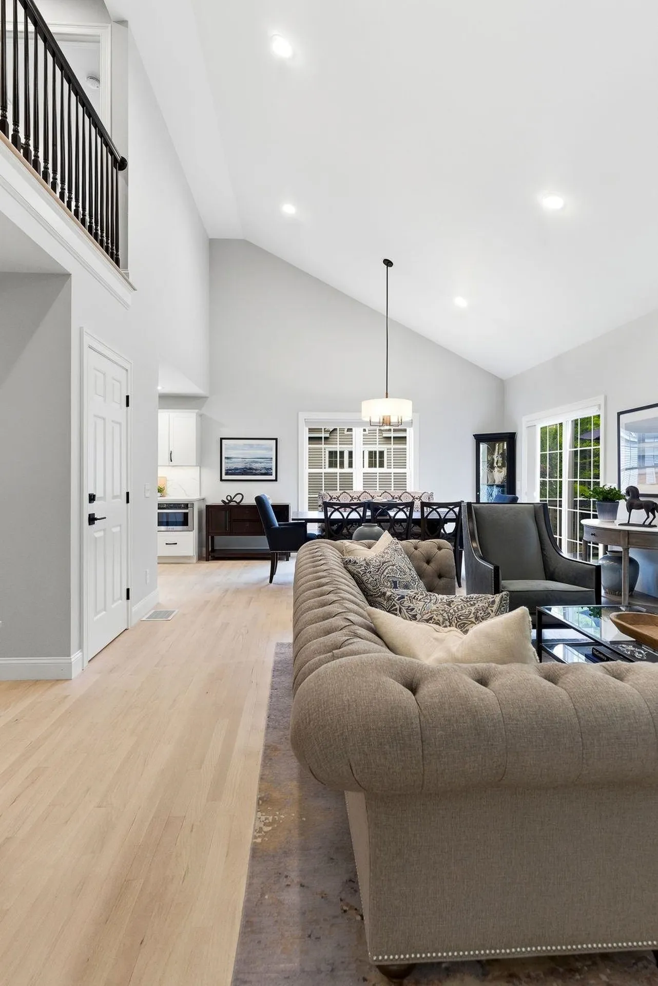 28 Greenvale Drive Stratham NH 03885