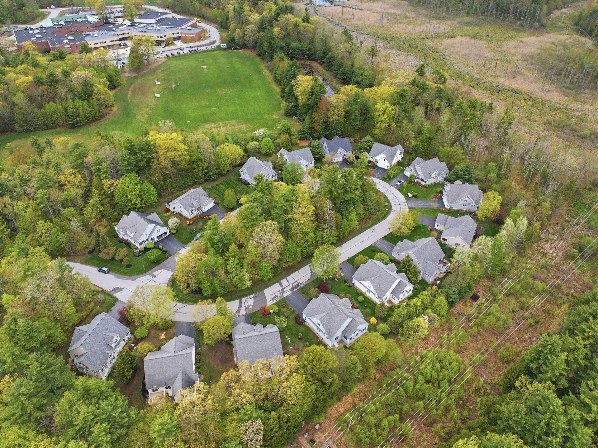 28 Greenvale Drive Stratham NH 03885
