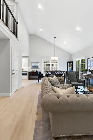 28 Greenvale Drive Stratham NH 03885