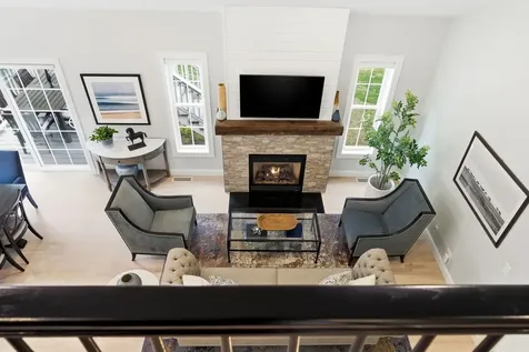 28 Greenvale Drive Stratham NH 03885