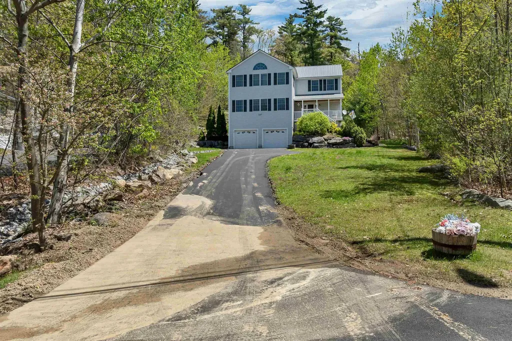 48 Deer Run Lane Gilford NH 03249