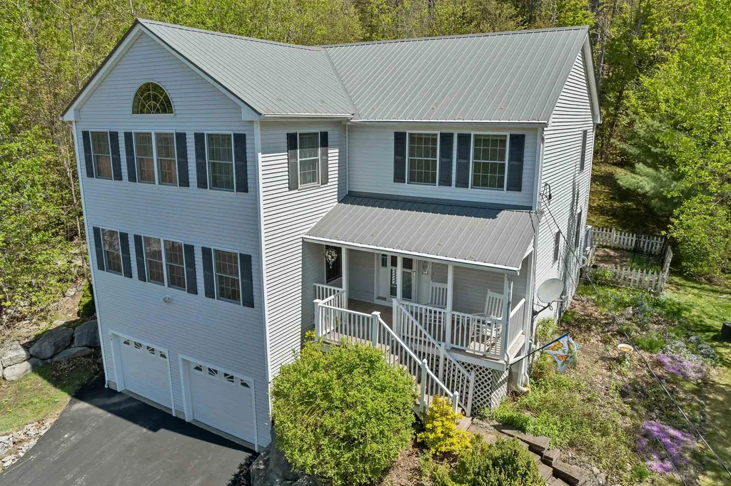 48 Deer Run Lane Gilford NH 03249