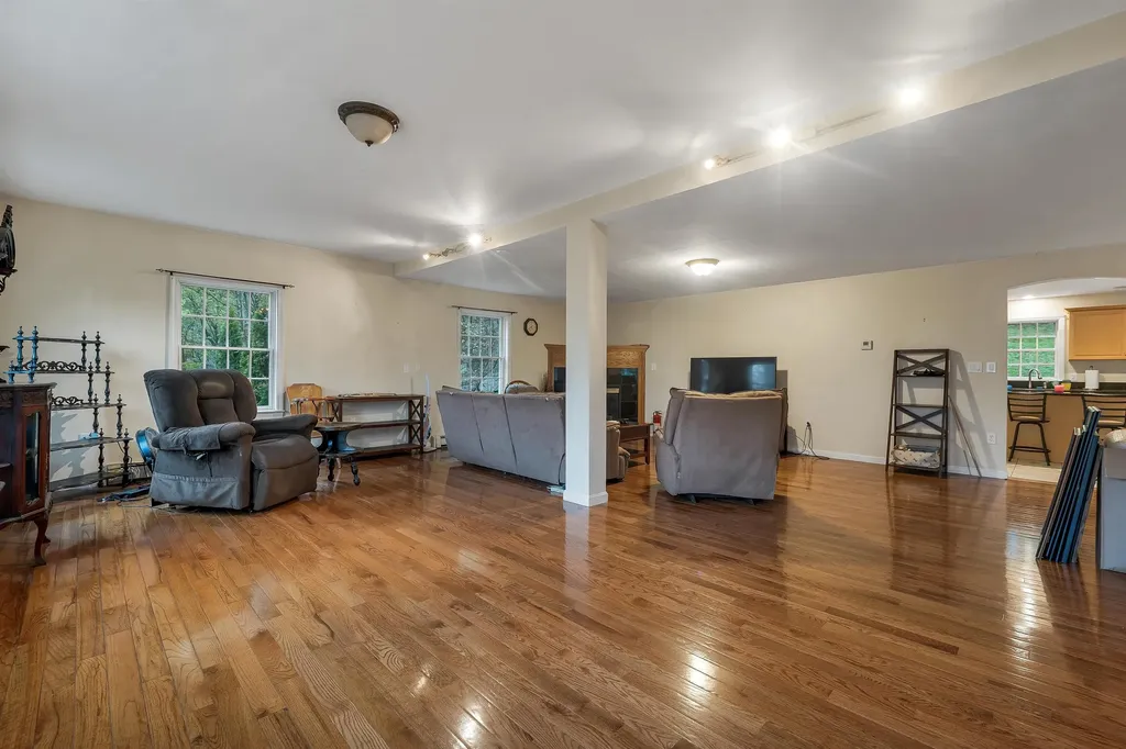 48 Deer Run Lane Gilford NH 03249