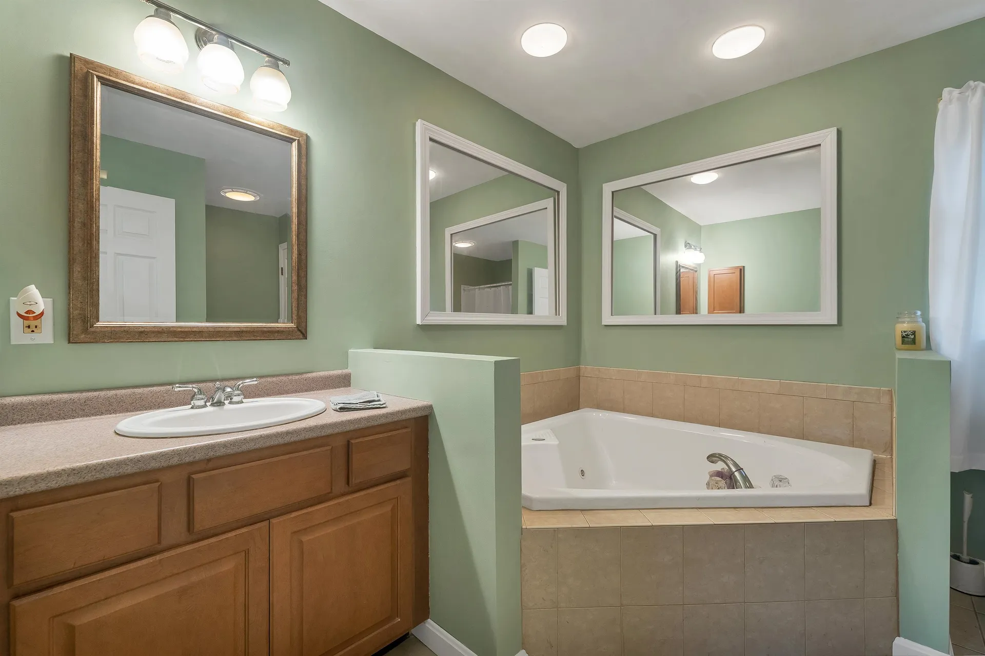 48 Deer Run Lane Gilford NH 03249