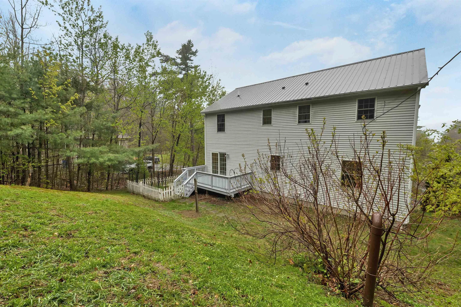 48 Deer Run Lane Gilford NH 03249