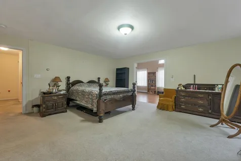 48 Deer Run Lane Gilford NH 03249
