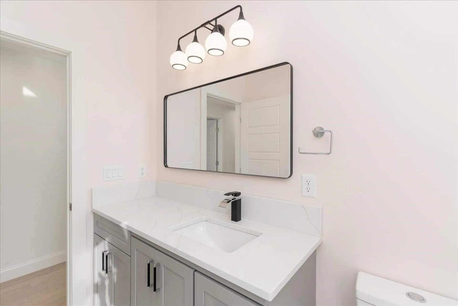 61 Cortland Drive Bedford NH 03110