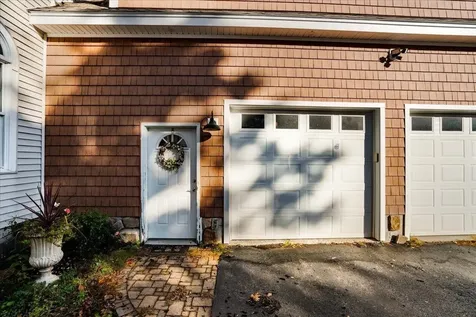 61 Cortland Drive Bedford NH 03110