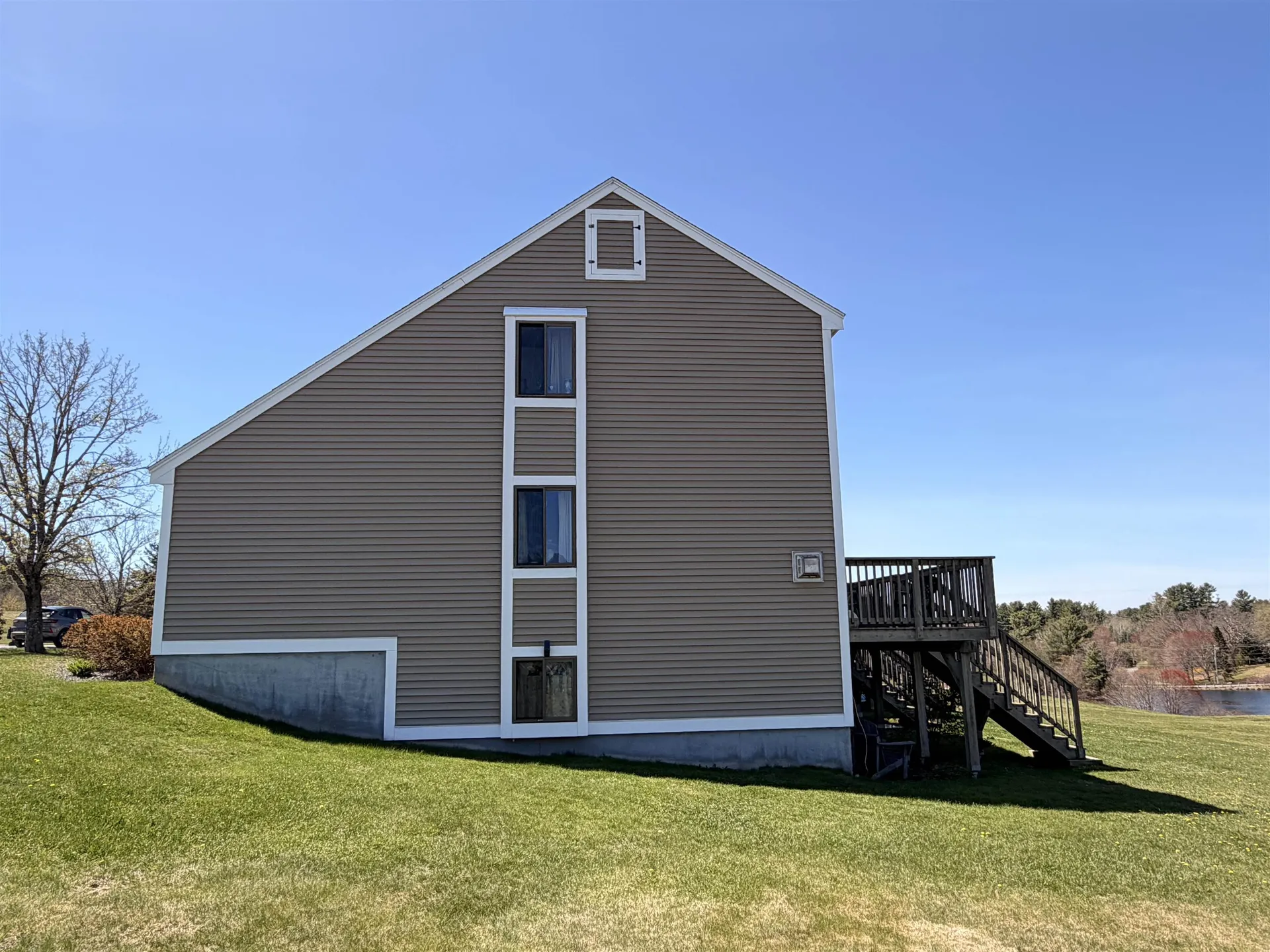 20 Pendleton Lane Londonderry NH 03053