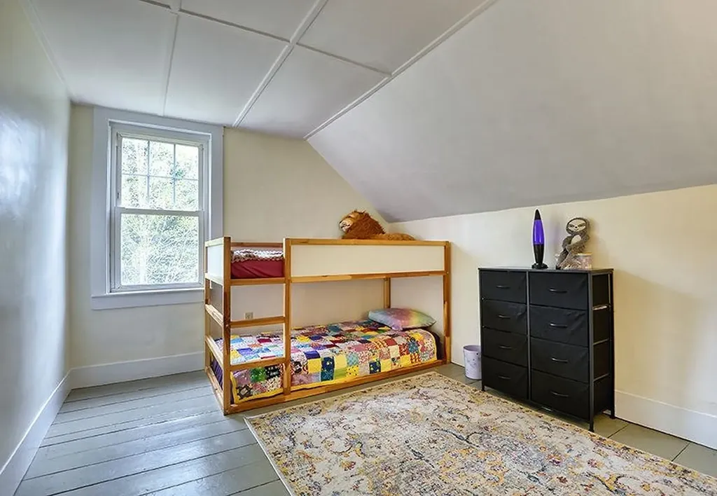 70 Church Street Marlow NH 03456