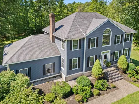 55 Page Lane Hampstead NH 03841