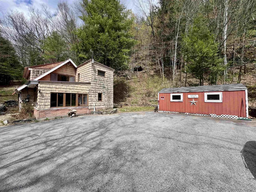 5494 Vt Route 30 Townshend VT 05353