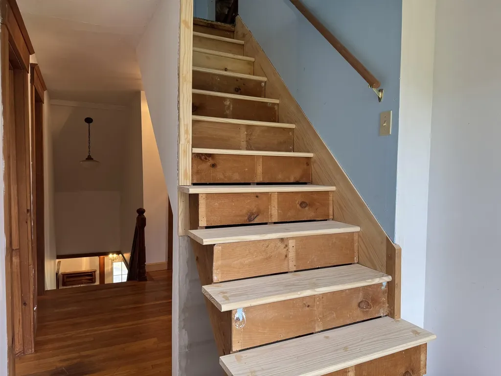 57 Summit Road Plymouth NH 03264