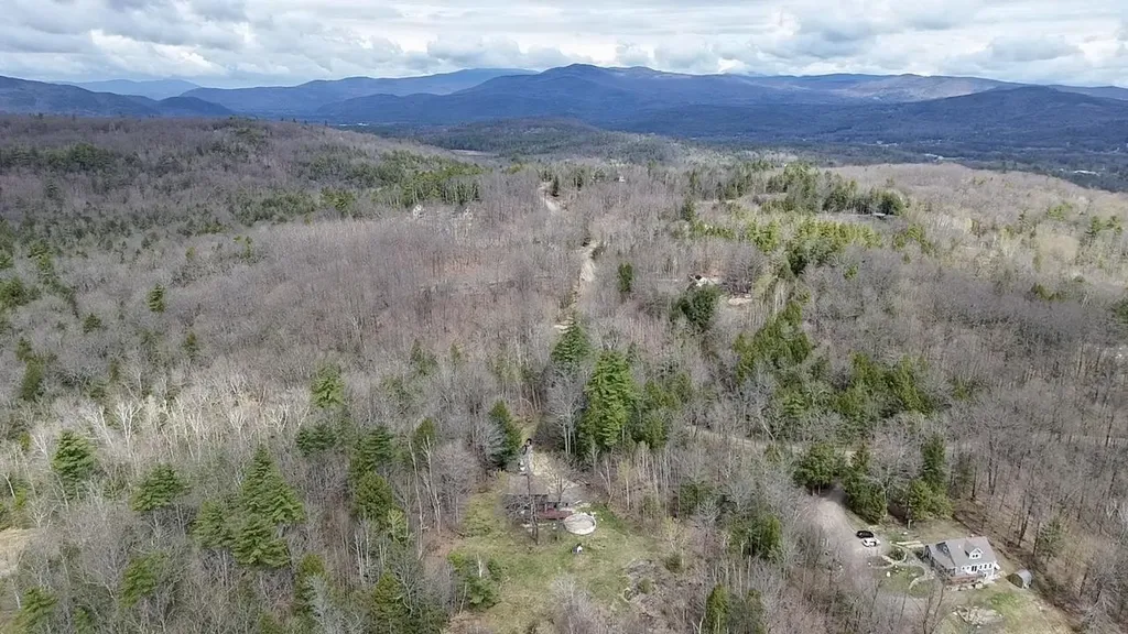 57 Summit Road Plymouth NH 03264