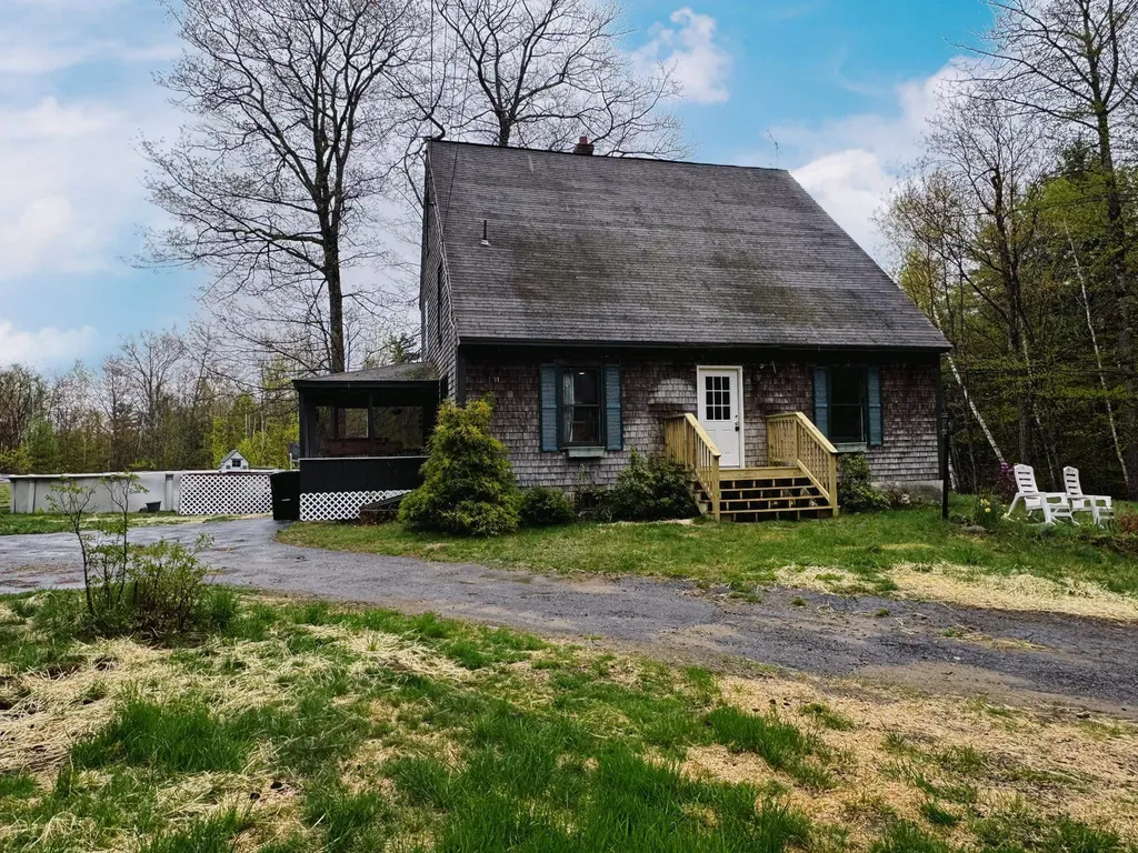 57 Summit Road Plymouth NH 03264