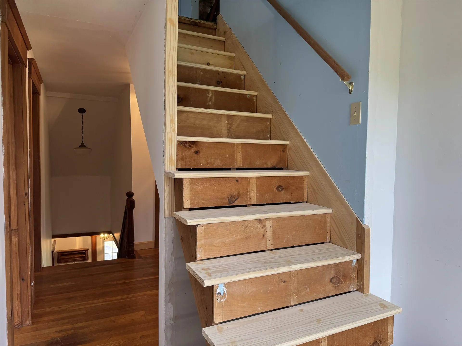57 Summit Road Plymouth NH 03264