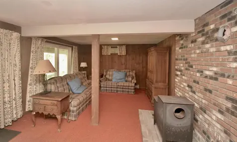 12 Old Spring Drive Grantham NH 03753