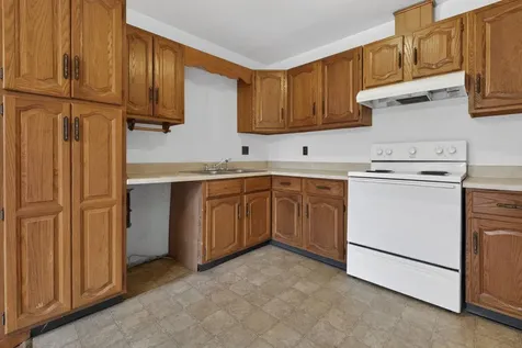 414 Fremont Road Chester NH 03036