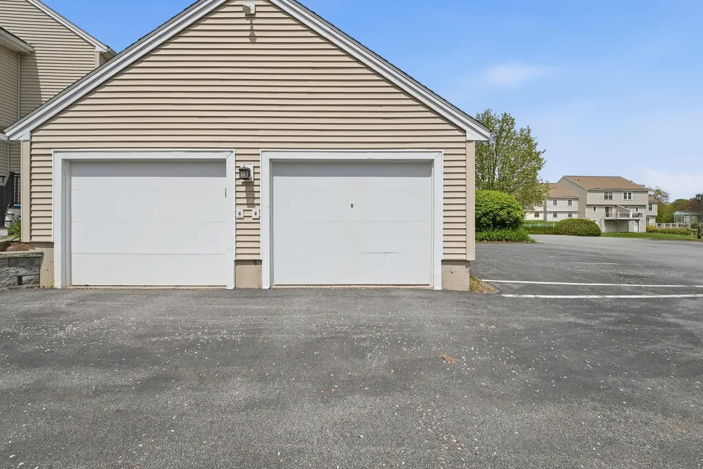 7 Sundown Drive Derry NH 03038