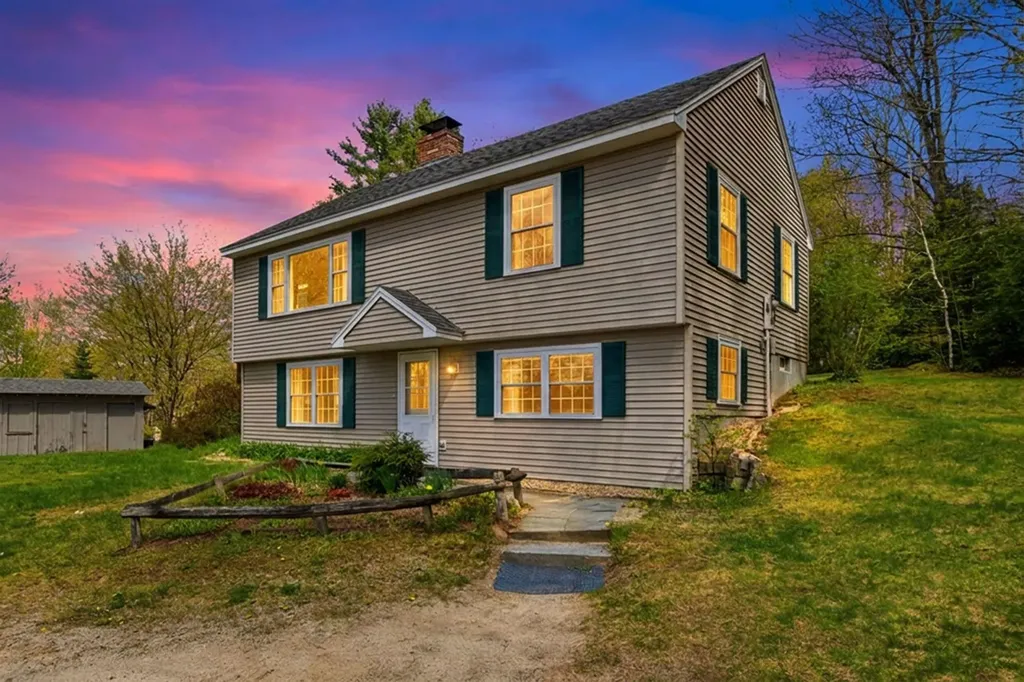 67 Breezy Hill Road Bradford NH 03221