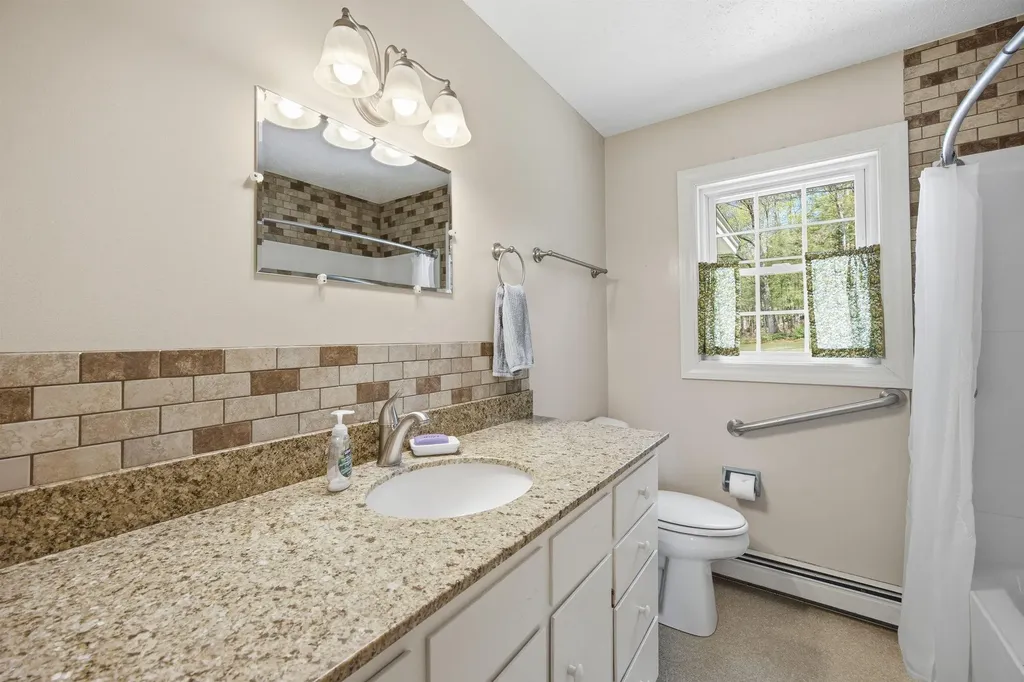 67 Breezy Hill Road Bradford NH 03221