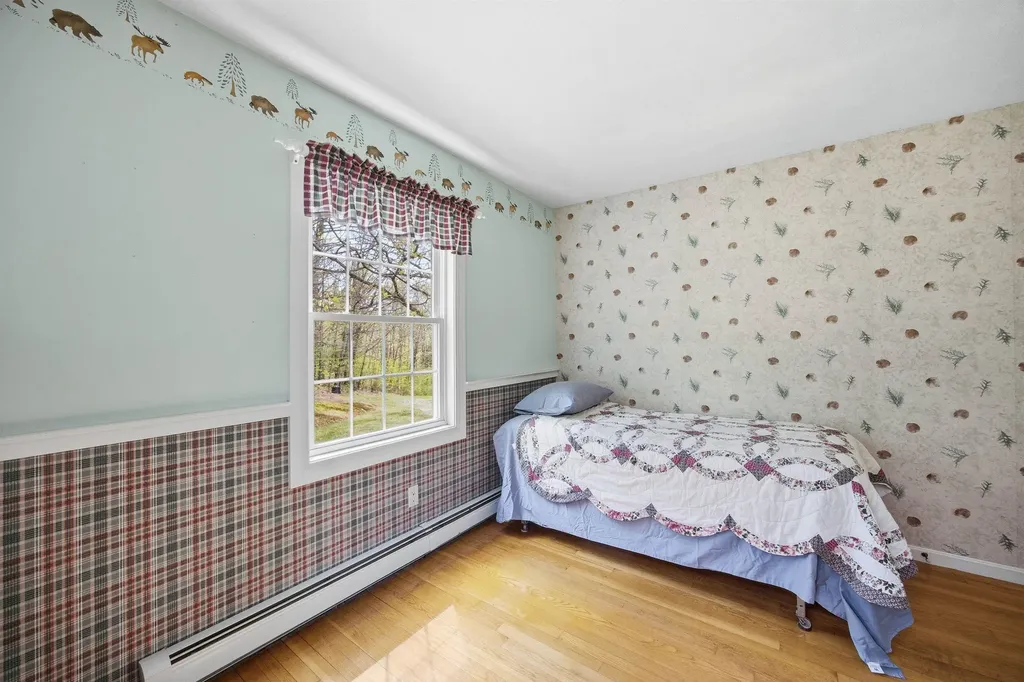 67 Breezy Hill Road Bradford NH 03221