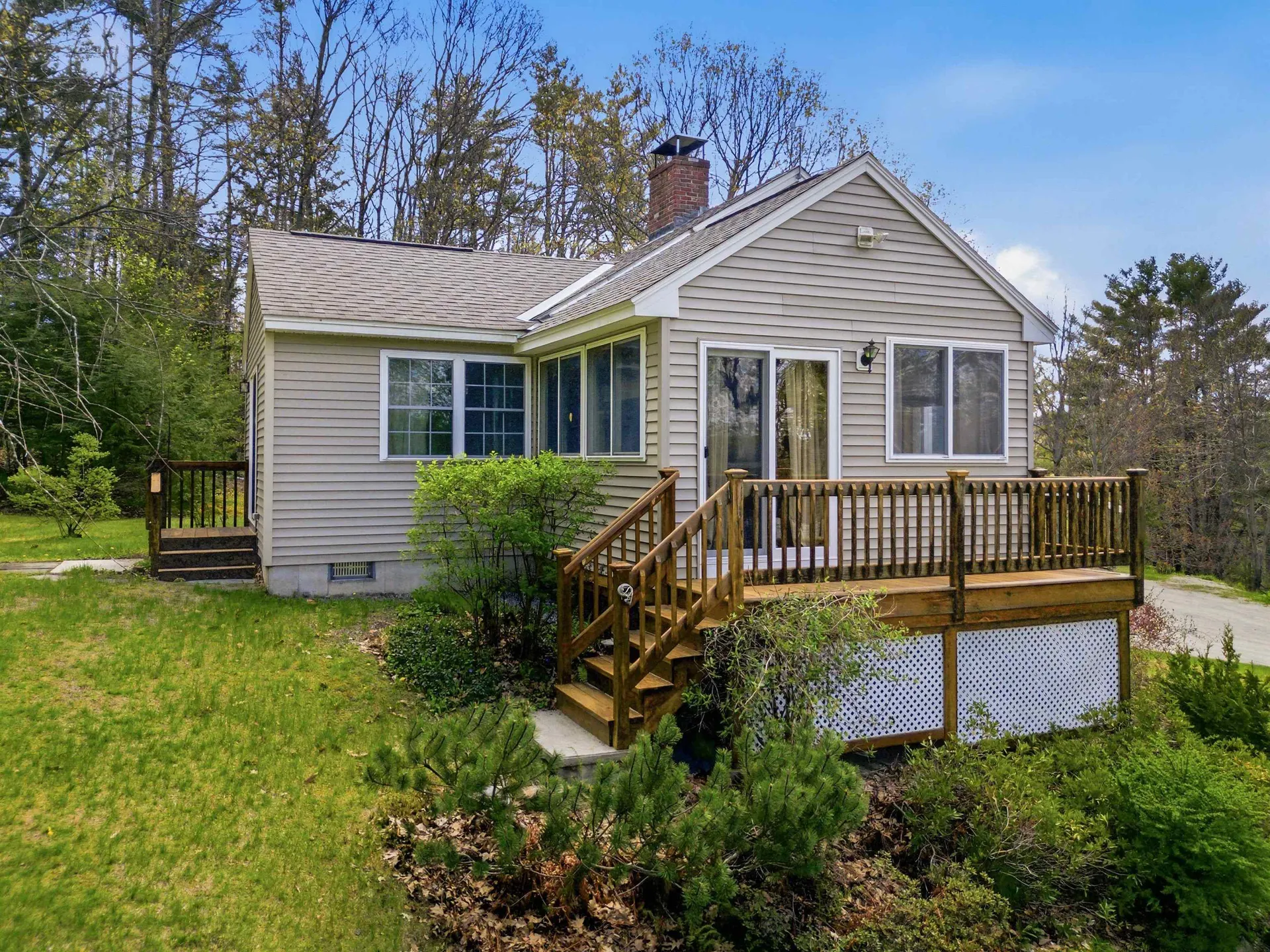 67 Breezy Hill Road Bradford NH 03221