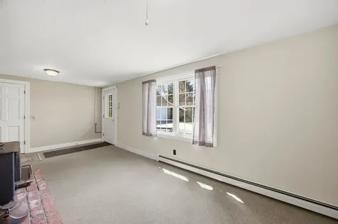 67 Breezy Hill Road Bradford NH 03221