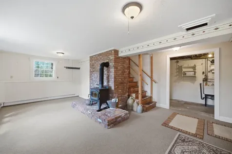 67 Breezy Hill Road Bradford NH 03221