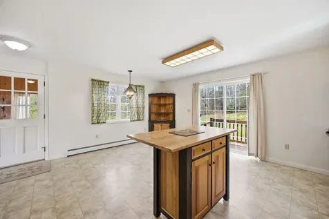 67 Breezy Hill Road Bradford NH 03221