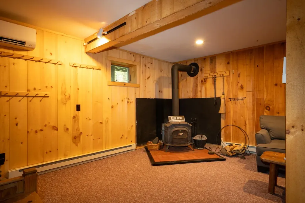 32 Aspen Lane Winhall VT 05340